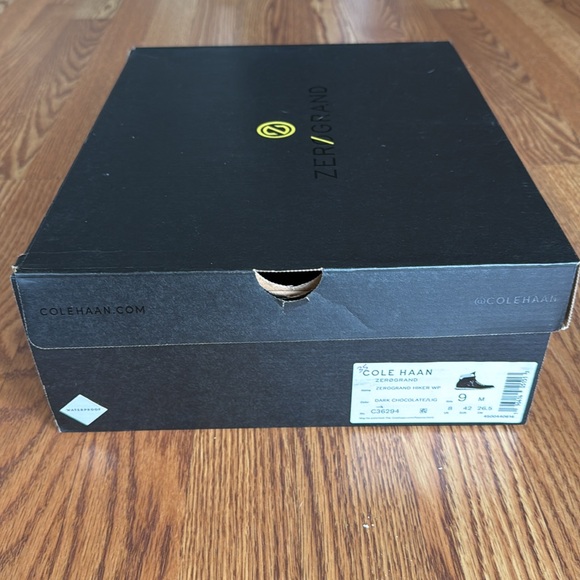 Cole Haan Zerogrand Waterproof hikers - worn once! - Picture 8 of 8